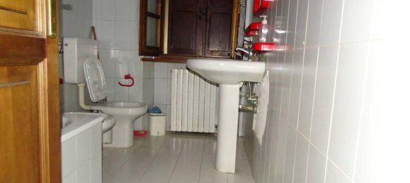 Villa de 12 divisões em Castiglion Fiorentino, Italy N.º 70021 21