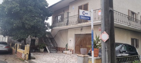 3 bedrooms House in Torres Novas, Portugal No. 164811 2