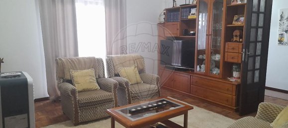 3 bedrooms House in Torres Novas, Portugal No. 164811 4