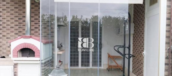 3 rooms Apartment in Rome, Italy No. 33210 12