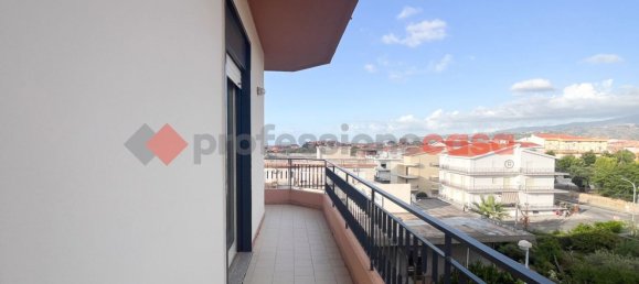 4 bedrooms Apartment in Pace del Mela, Italy No. 325089 25