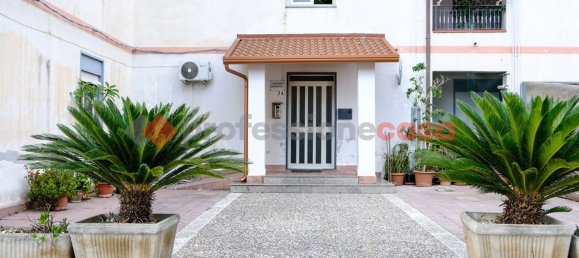 4 bedrooms Apartment in Pace del Mela, Italy No. 325089 3