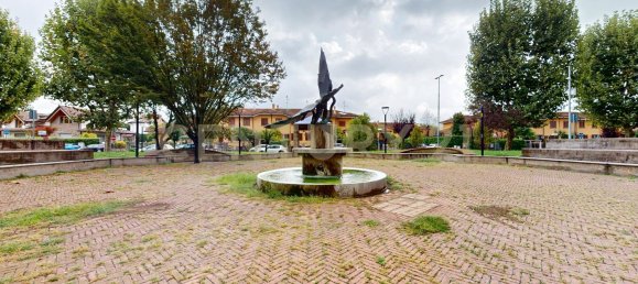 3-salle Appartement à Vanzago, Italy No. 339026 22