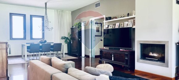 8 rooms House in Volongo, Italy No. 207869 37