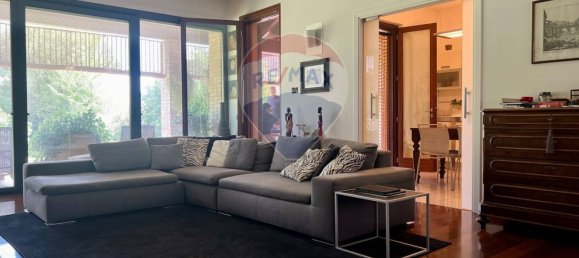 8 rooms House in Volongo, Italy No. 207869 11