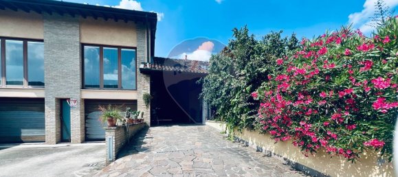 8 rooms House in Volongo, Italy No. 207869 29