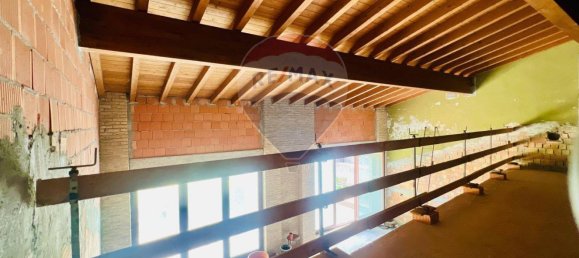 8 rooms House in Volongo, Italy No. 207869 31