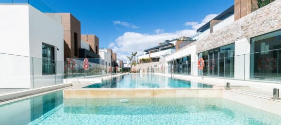 2 Schlafzimmer Doppelhaus in Marbella, Spain, Nr. 147111 27