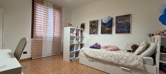 Квартира с 3 комнатами в Будрио, Италия № 232135 24