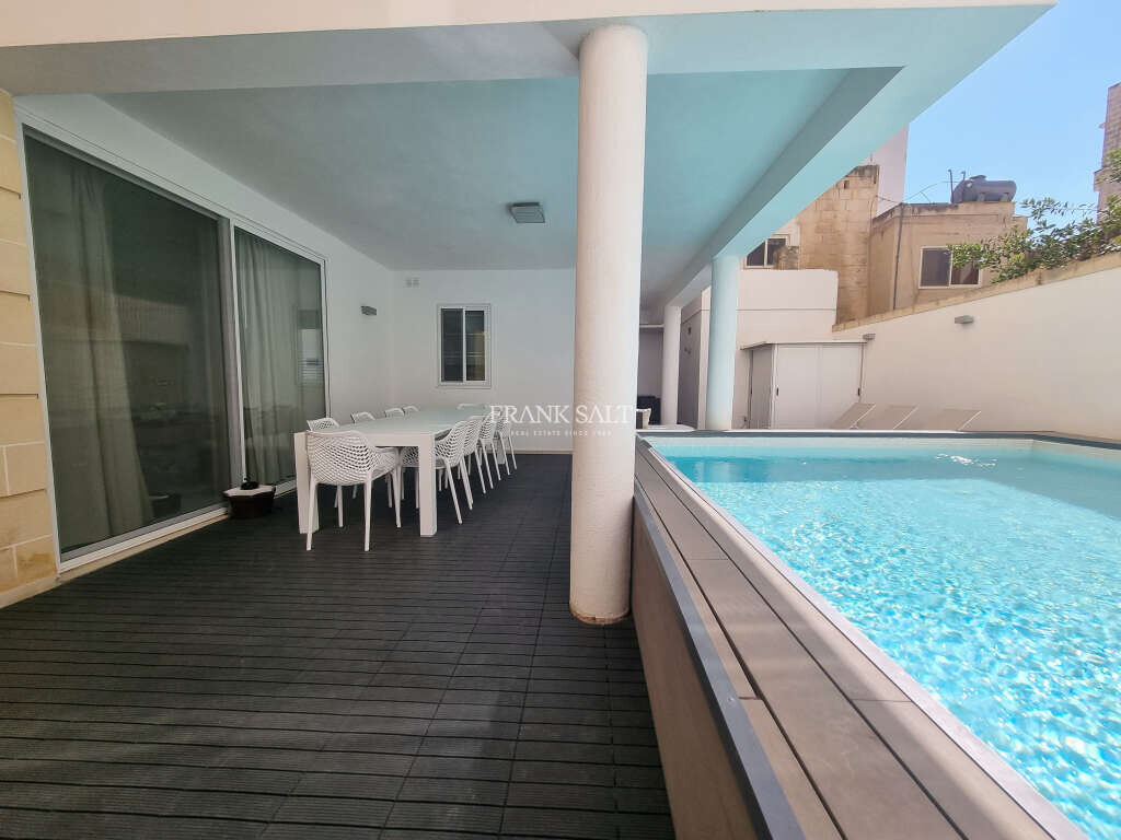 Apartamento T4 em Saint Julian's, Malta N.º 11734