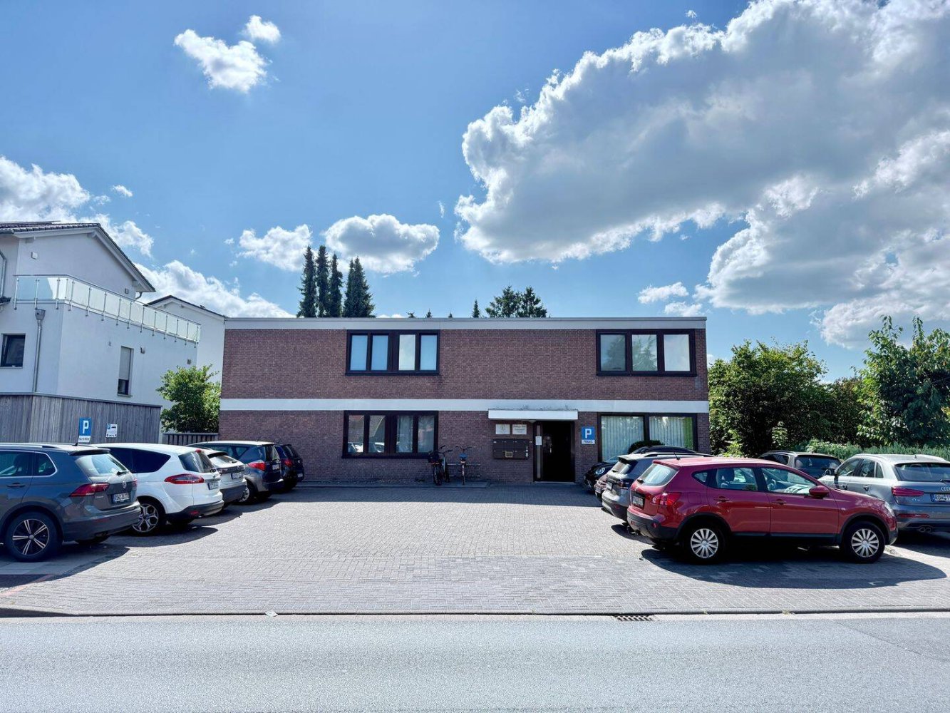 Edifício de 10 divisões em Rotenburg, Germany N.º 317013