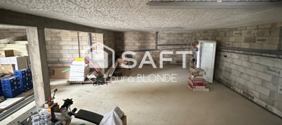 4 bedrooms Villa in Montmorot, France No. 208637 12