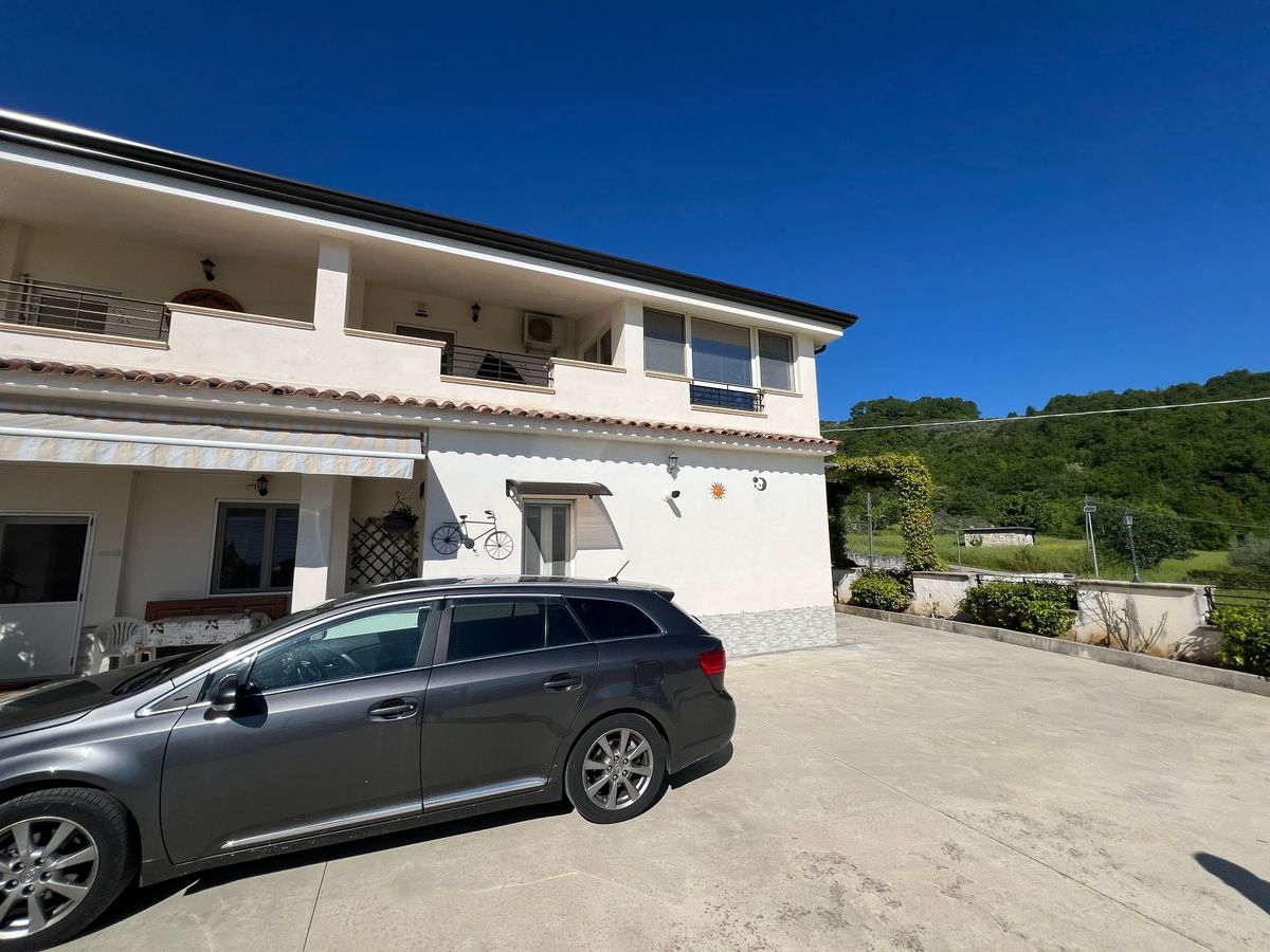 3 Schlafzimmer Haus in Sant'Andrea del Garigliano, Italy, Nr. 309846