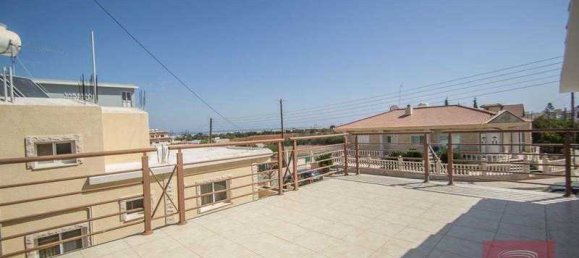 4 غرف نوم فيلا في Paralimni, Cyprus رقم 6272 3