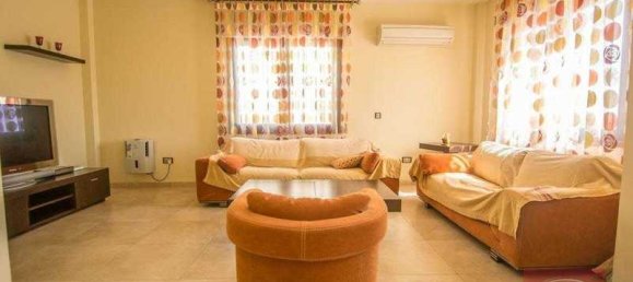 4 غرف نوم فيلا في Paralimni, Cyprus رقم 6272 2