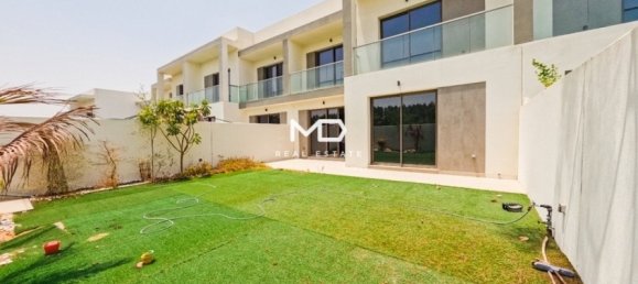 4 bedrooms Villa in Yas Island, UAE No. 47894 29
