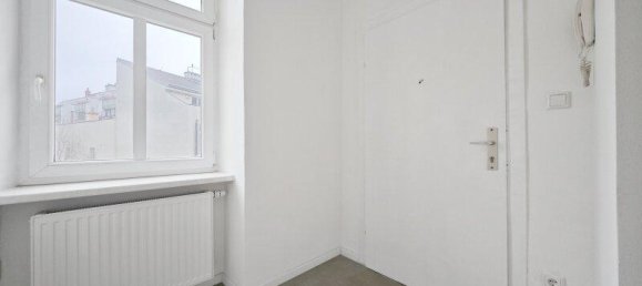 2 rooms Apartment in Meidling, Austria No. 92204 5
