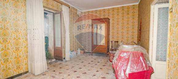 Casa de 2 dormitorios en Caltagirone, Italy No. 125043 9