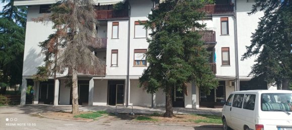 3-Zimmer Gewerbliche Immobilie in Deruta, Italy, Nr. 353388 2