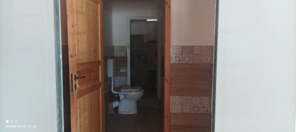 3-Zimmer Gewerbliche Immobilie in Deruta, Italy, Nr. 353388 4