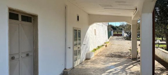 Villa de 5 habitaciónes en Ostuni, Italy No. 251132 23