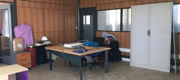 Casa de 4 dormitorios en La Fleche, France No. 304539 12