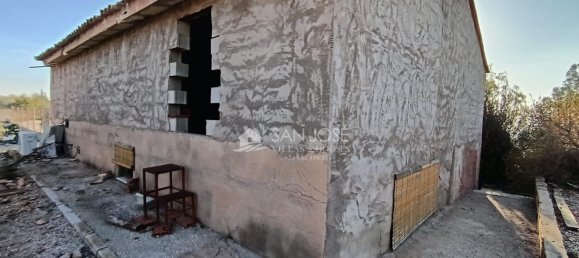 4 غرف نوم منزل في Hondon De Las Nieves, Spain رقم 90041 17