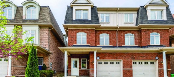 Casa de 3 dormitorios en Mississauga, Canada No. 444 2