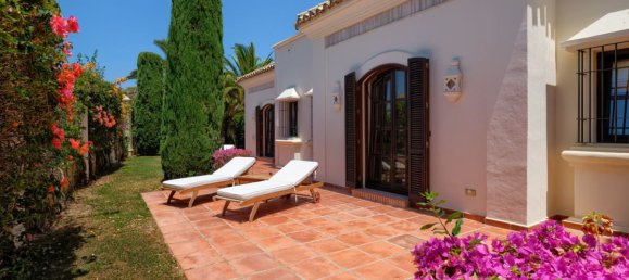 5 bedrooms Villa in Marbella Golden Mile, Spain No. 2964 15