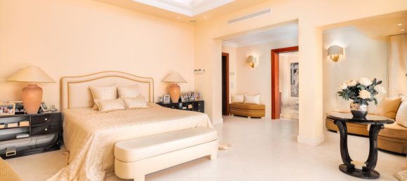 5 bedrooms Villa in Marbella Golden Mile, Spain No. 2964 26