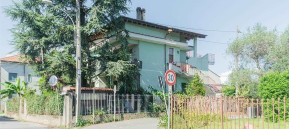 Квартира с 3 спальнями в Медзаго, Италия № 362185 2