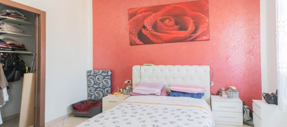 Квартира с 3 спальнями в Медзаго, Италия № 362185 20