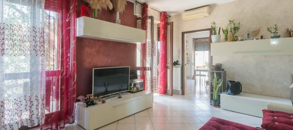 Квартира с 3 спальнями в Медзаго, Италия № 362185 28