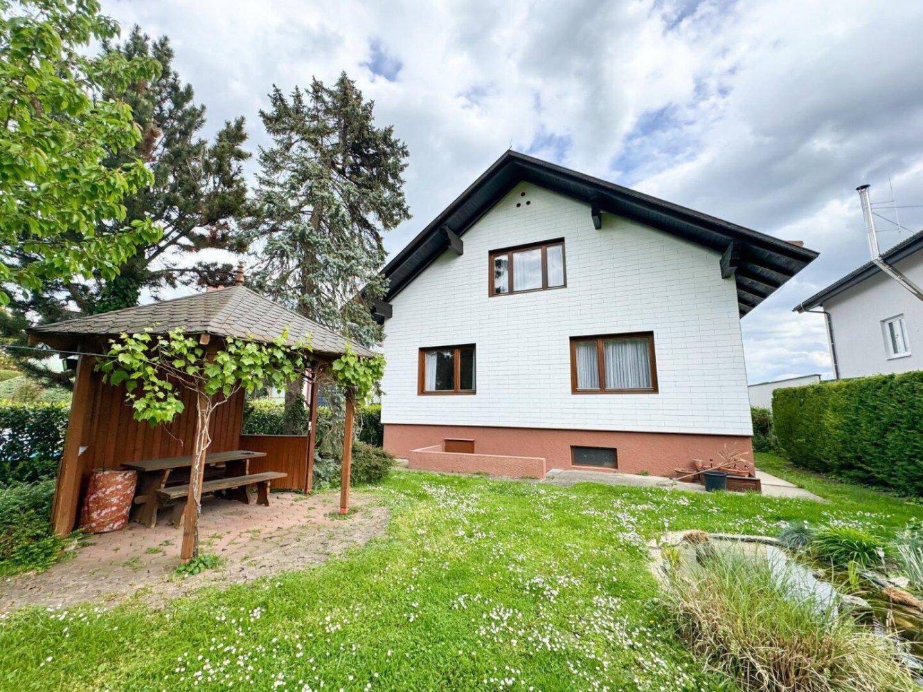 5 rooms House in Wiener Neudorf, Austria No. 140140