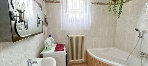 5 rooms House in Wiener Neudorf, Austria No. 140140 10