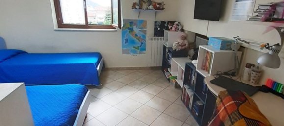 6 rooms House in Carrara, Italy No. 48145 27