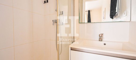 1 bedroom Apartment in Paris, France No. 298116 6