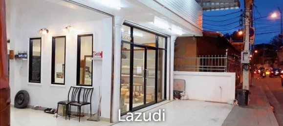 13 bedrooms Commercial property in Bangkok, Thailand No. 14697 4