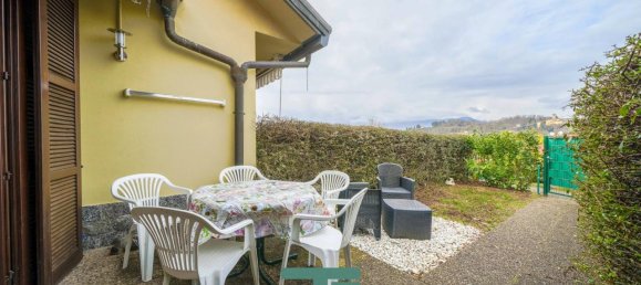 2 rooms Apartment in Brezzo di Bedero, Italy No. 130512 9