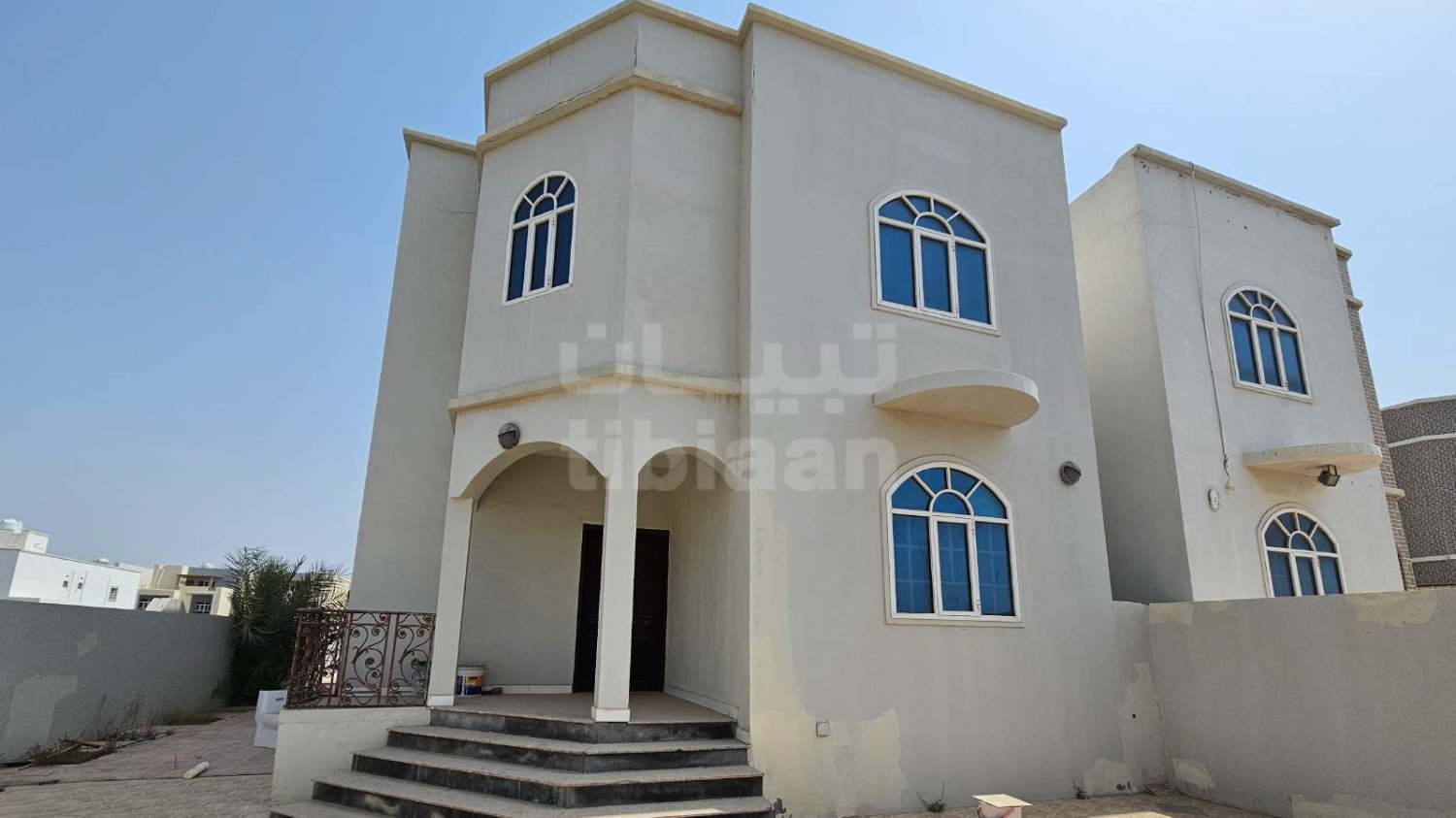 4 bedrooms Property in As Sib, Oman No. 456