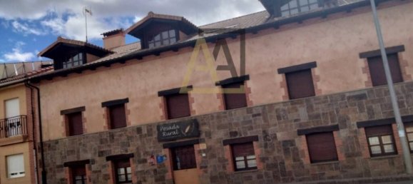 Casa de 6 dormitorios en Santa Cristina de la Polvorosa, Spain No. 78677 9