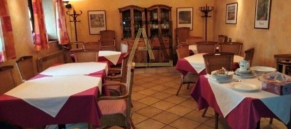 Casa de 6 dormitorios en Santa Cristina de la Polvorosa, Spain No. 78677 10