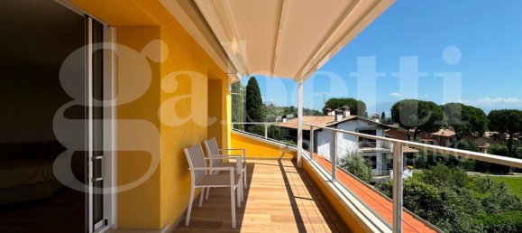 5 bedrooms Penthouse in Padenghe sul Garda, Italy No. 360852 12