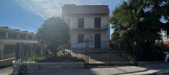 8-salle Maison à Conversano, Italy No. 232034 2