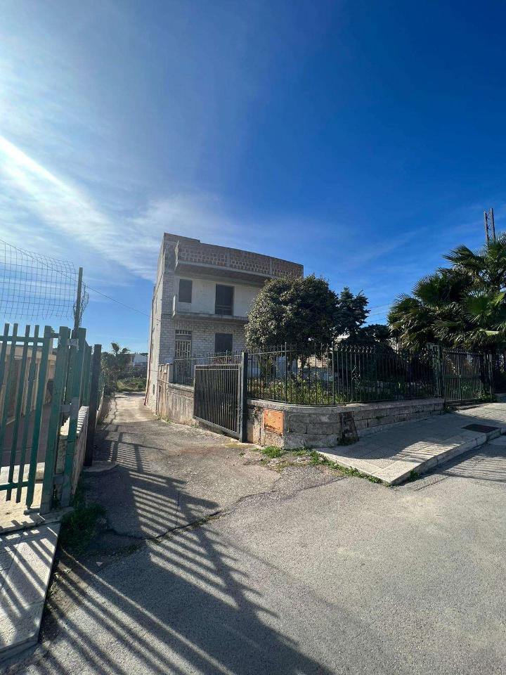 8-salle Maison à Conversano, Italy No. 232034