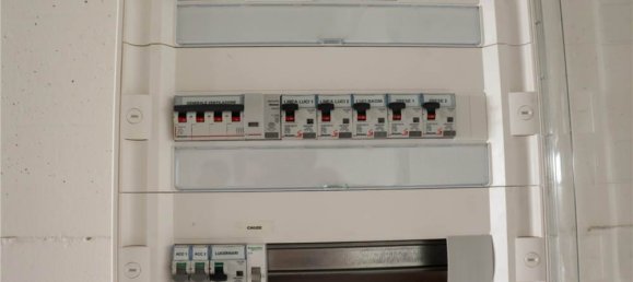 1 room Warehouse in Cermenate, Italy No. 6463 20