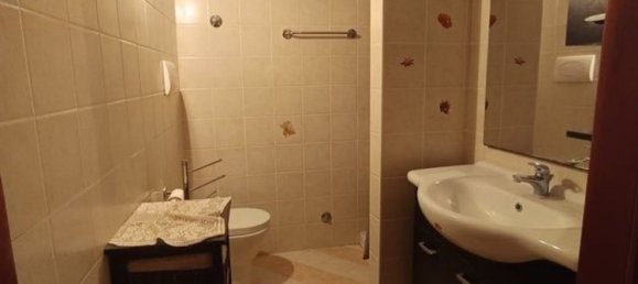 4 bedrooms House in Vairano Patenora, Italy No. 325691 9