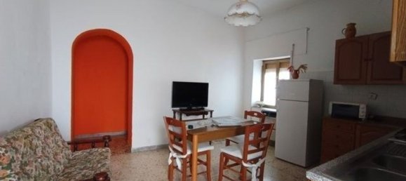 4 bedrooms House in Vairano Patenora, Italy No. 325691 11