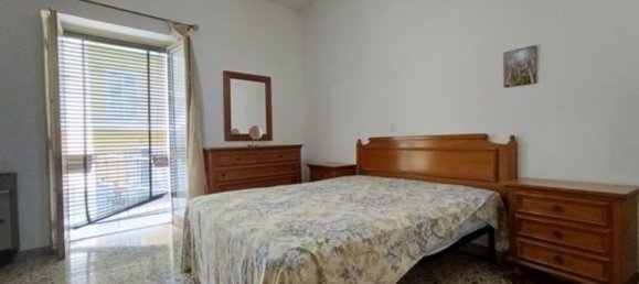 4 bedrooms House in Vairano Patenora, Italy No. 325691 6