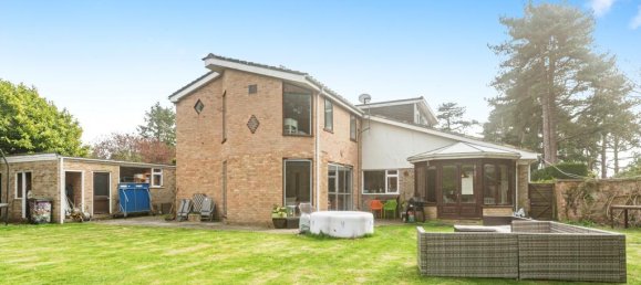 6 Schlafzimmer Haus in Thatcham, United Kingdom, Nr. 10400 32